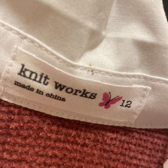 Knit works two piece set with skirt and top sz 12 - Picture 4 of 4